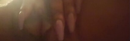 Pretty pussy ebony solo